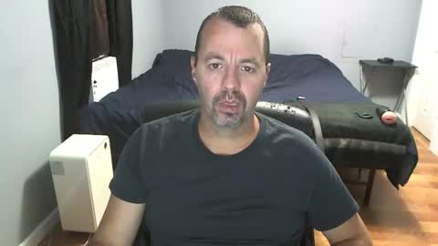 Snapshot of airbornelunsford39 chatting on October 14, 11:45 pm Daddy online show from October 14, 11:45 pm