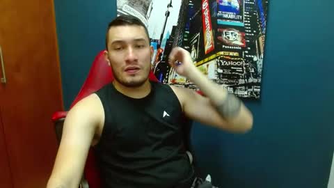 Snapshot of airon_blade chatting on December 29, 9:30 pm A I R O N online show from December 29, 9:30 pm