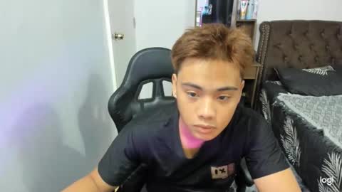 aizawa194624 online show from March 29, 5:46 pm