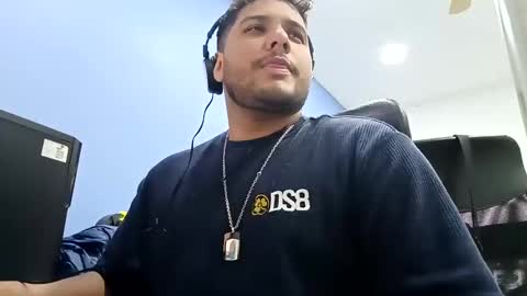 Esteban online show from January 22, 4:44 am