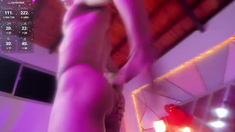 akazaboy online show from February 11, 4:33 am