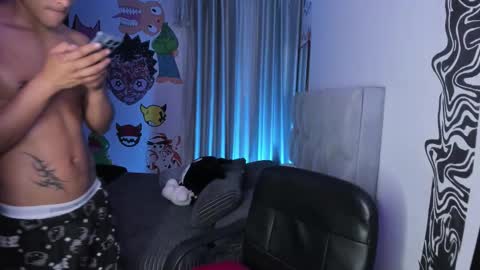 Ander uwu online show from March 15, 7:38 am