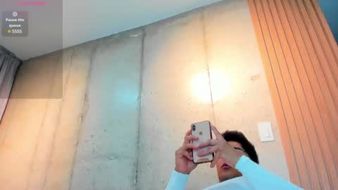 Alan greek online show from December 18, 2:32 am