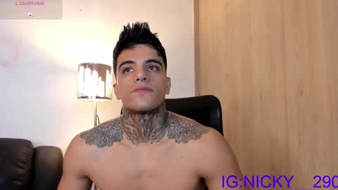 alan_morrys online show from September 15, 2:03 am