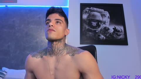 alan_morrys online show from January 21, 2:22 am