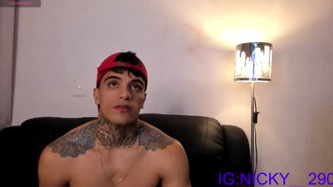 alan_morrys online show from September 9, 3:17 am