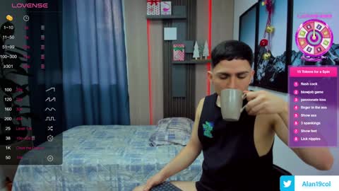 Alan  Kevin can we reach 100 thumbs up please guys  online show from December 4, 11:30 am