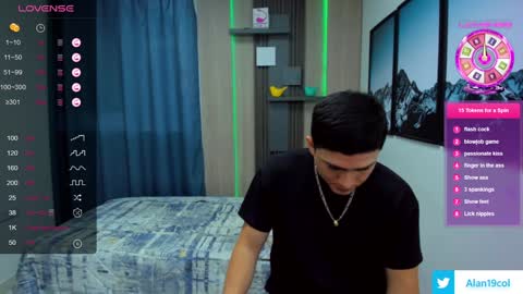 Alan  Kevin can we reach 100 thumbs up please guys  online show from January 21, 11:29 am