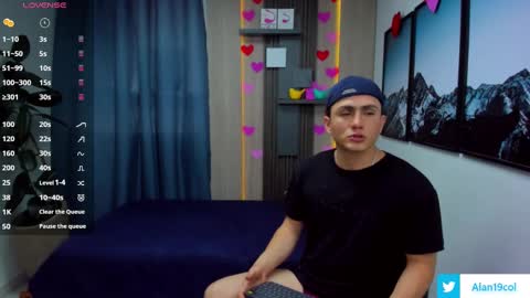 Alan  Kevin can we reach 100 thumbs up please guys  online show from February 21, 7:21 pm