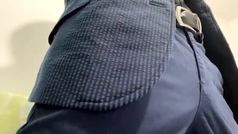 alanj998 online show from November 7, 2:59 am