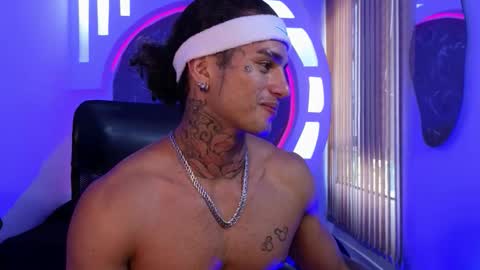 alan online show from September 25, 3:33 pm