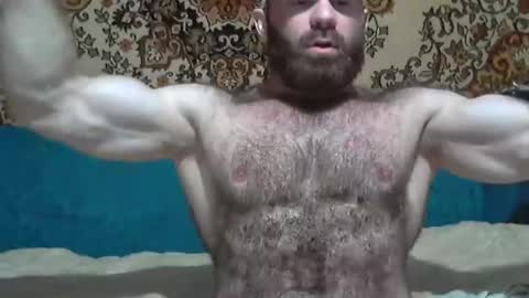 Snapshot of alanstrongs chatting on December 7, 2:31 am AlanStrongs online show from December 7, 2:31 am
