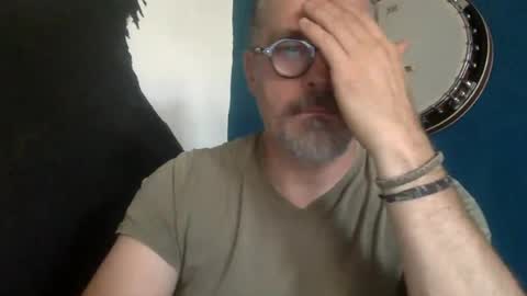 albandant online show from June 17, 1:46 pm