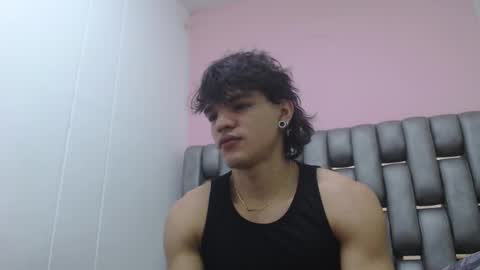 Snapshot of albertbernal69 chatting on March 8, 2:21 am Albert online show from March 8, 2:21 am