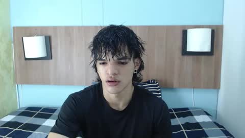Snapshot of albertbernal69 chatting on February 6, 2:11 am Albert online show from February 6, 2:11 am