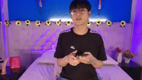 ale_aurarashi online show from April 8, 8:36 am