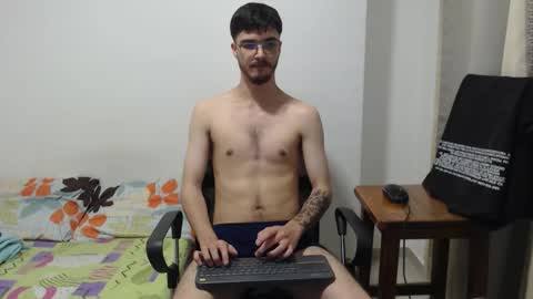 aleex_miller online show from November 21, 1:04 am