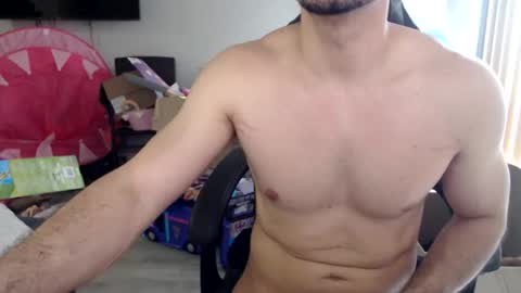 alejandrogermano online show from May 12, 6:38 pm