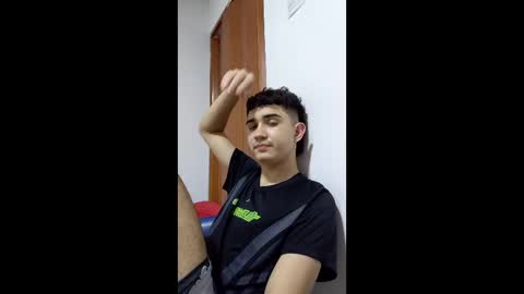 alejo online show from December 18, 7:04 am