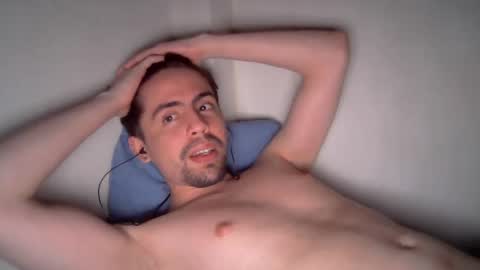 alejo_shy online show from December 22, 5:56 am