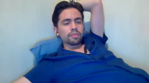 alejo_shy online show from December 26, 7:24 am