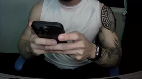 alejoduarte16 online show from November 17, 5:49 pm