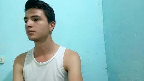 Snapshot of aleo_011 chatting on January 7, 7:28 pm Alejandro online show from January 7, 7:28 pm