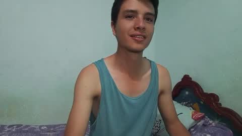 Snapshot of aleo_011 chatting on January 26, 2:03 am Alejandro online show from January 26, 2:03 am