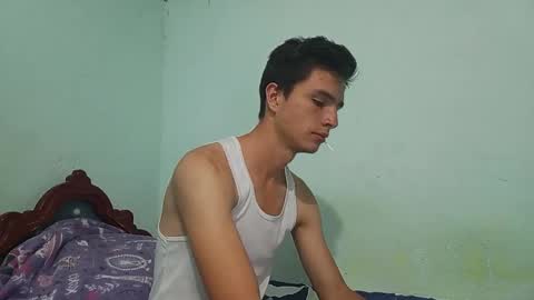 Snapshot of aleo_011 chatting on January 20, 12:57 am Alejandro online show from January 20, 12:57 am