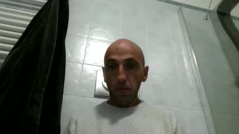 Snapshot of alex120475 chatting on October 13, 8:20 am alex120475 online show from October 13, 8:20 am