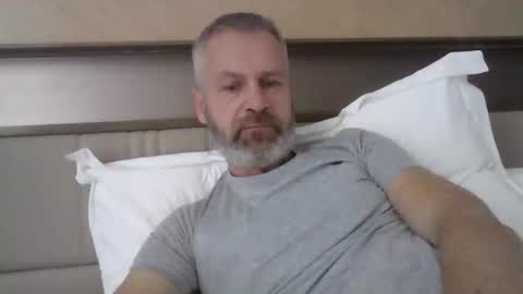Snapshot of alex80581 chatting on October 2, 6:06 am Alexey online show from October 2, 6:06 am