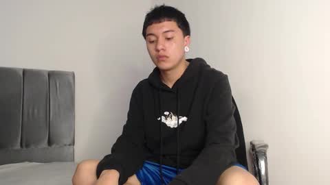 Owen online show from October 29, 2:14 am