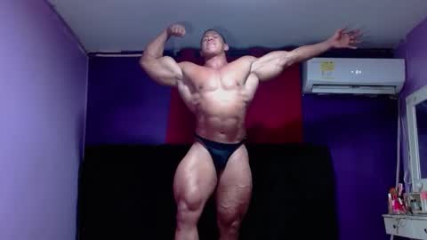 perseuz online show from March 18, 11:30 pm