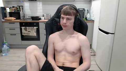 Snapshot of alex_gotcha chatting on January 25, 12:38 am Alex online show from January 25, 12:38 am