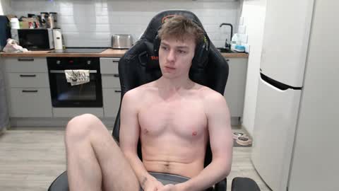 Snapshot of alex_gotcha chatting on February 7, 11:34 am Alex online show from February 7, 11:34 am