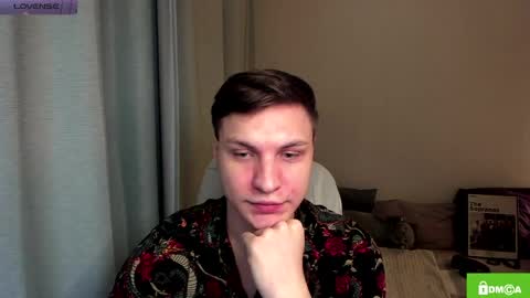 alex_milson online show from May 30, 9:26 pm