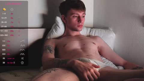 Snapshot of alex_schafer chatting on October 12, 9:20 pm alex_schafer online show from October 12, 9:20 pm