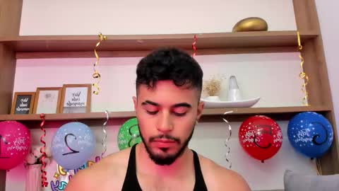alex_wolf05 online show from March 14, 7:43 pm