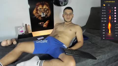 Alex Woll online show from February 2, 5:26 pm