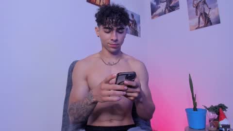 x   online show from November 12, 8:14 pm