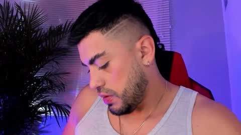 Alexander Diaz online show from September 16, 12:50 pm