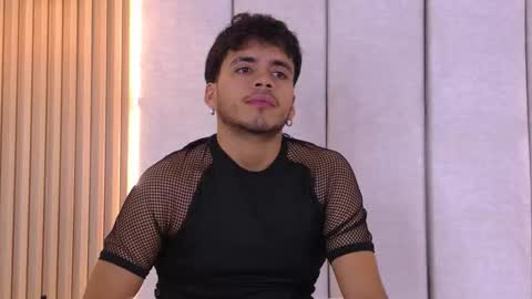 alexander_jordann online show from November 9, 7:29 pm