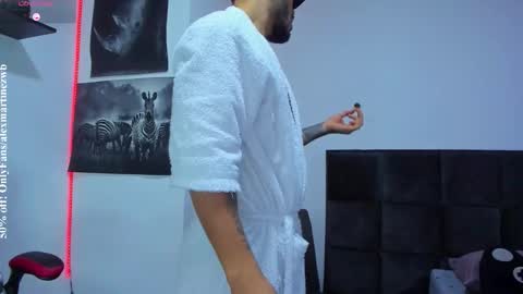 Onlyfansalexmartinezwb  Instagram alexwbmartinez  Twitter martinezcb937 online show from October 23, 11:08 pm