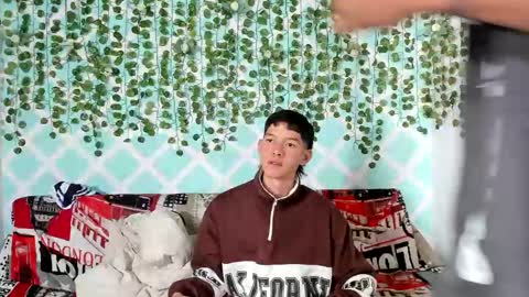 chicos hot online show from February 22, 7:21 pm