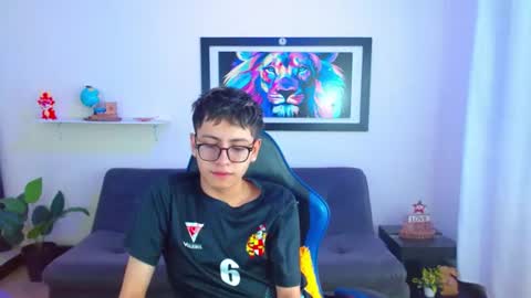 alex online show from July 2, 2:12 pm