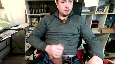Snapshot of alexgoldan16 chatting on January 30, 6:00 pm Alexgoldan16 online show from January 30, 6:00 pm