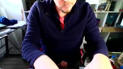 Snapshot of alexgoldan16 chatting on February 5, 5:10 pm Alexgoldan16 online show from February 5, 5:10 pm
