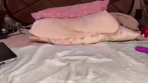 Snapshot of alexhotdevill chatting on October 5, 4:55 pm alexhotdevill online show from October 5, 4:55 pm