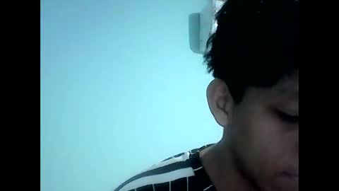 alexmxm999 online show from May 19, 1:32 am