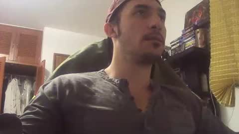 Snapshot of alexopenmind21 chatting on January 3, 12:33 am Alexxx online show from January 3, 12:33 am